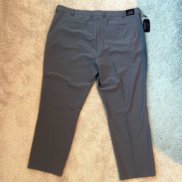 Greg Norman Collection Men's Gray Golf Pants Size 44”X30” - Picture 4 of 6
